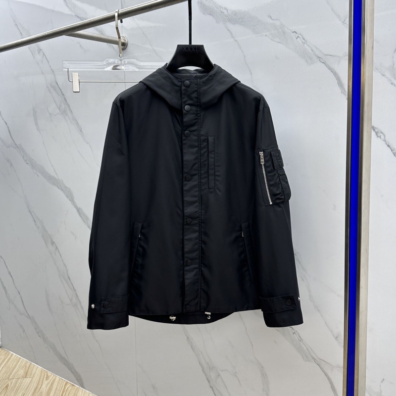 Pra*a outwear